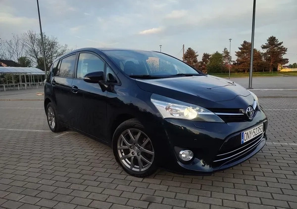 Toyota Verso cena 34900 przebieg: 193000, rok produkcji 2013 z Ziębice małe 106